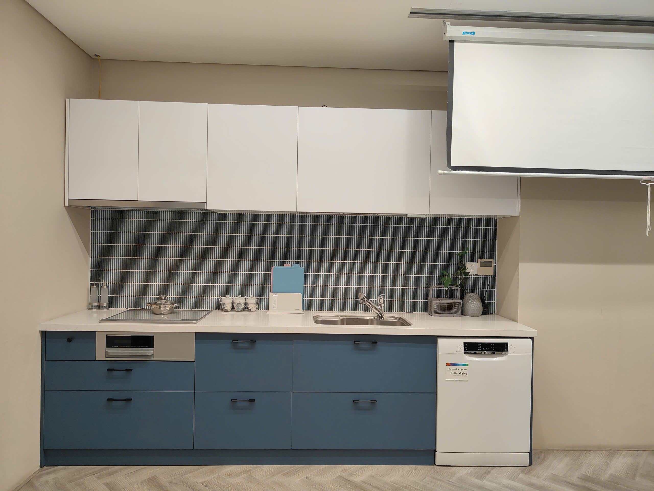 Hệ tủ bếp thông minh- Giải pháp tối ưu cho không gian sống hiện đại 3 Hệ tủ bếp thông minh- Giải pháp tối ưu cho không gian sống hiện đại - Hình ảnh 3